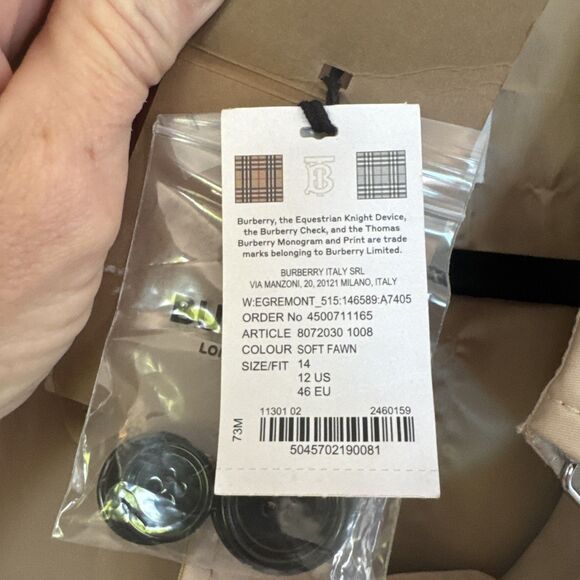 Burberry Womens Egremont Trench coat size 12 NWT - Picture 8 of 16